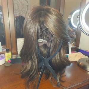 Raquel Welch Style Society